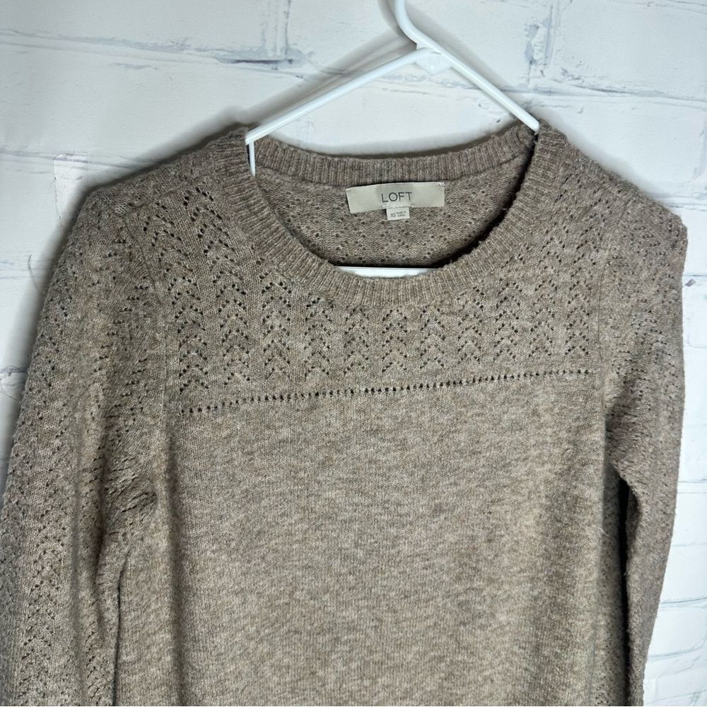 Loft Small Sweater‎ - Picture 3 of 5